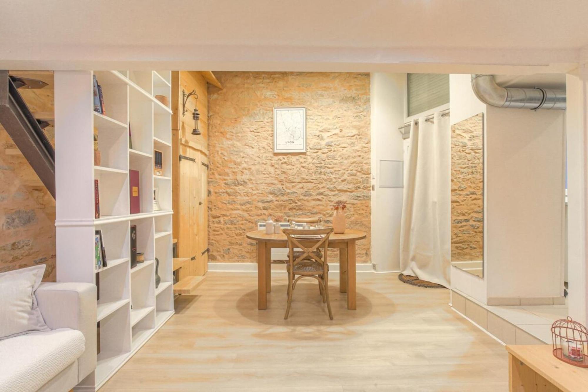 Duplex De Caractere En Hypercentre Appartement Lyon Buitenkant foto